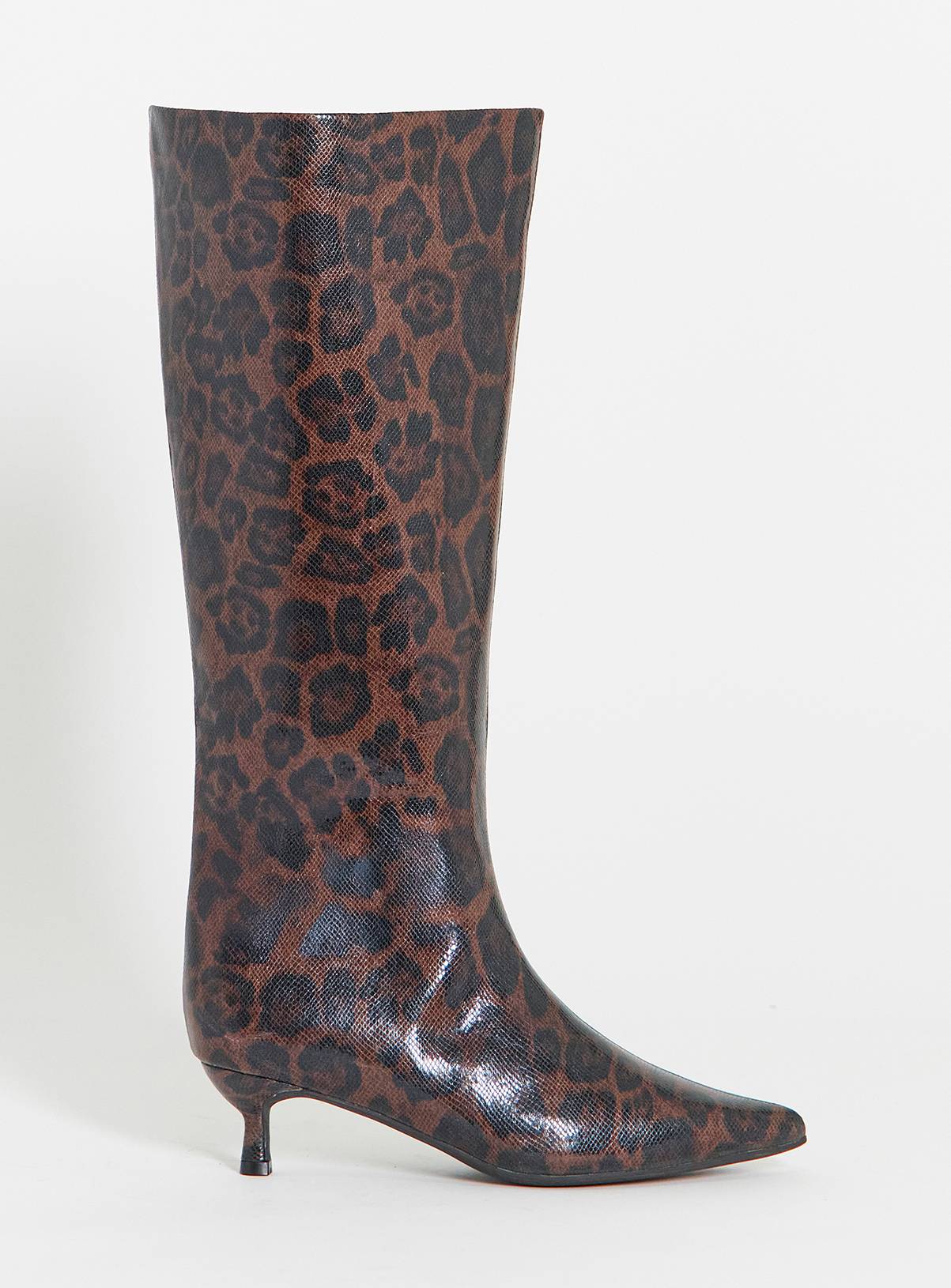 SIMPLY BE Kitten Heel Straight Boots Extra Wide Fit 5 - Image 2